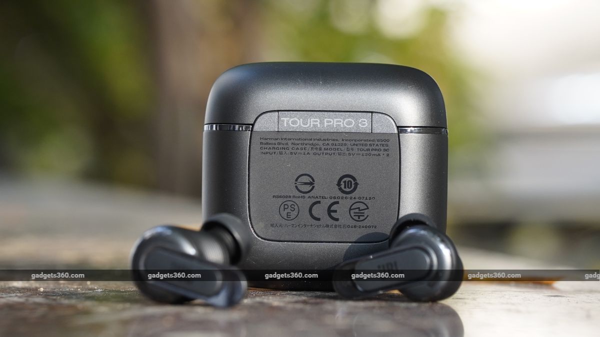 JBL Tour Pro 3 True Wireless Stereo (TWS) Earphones
