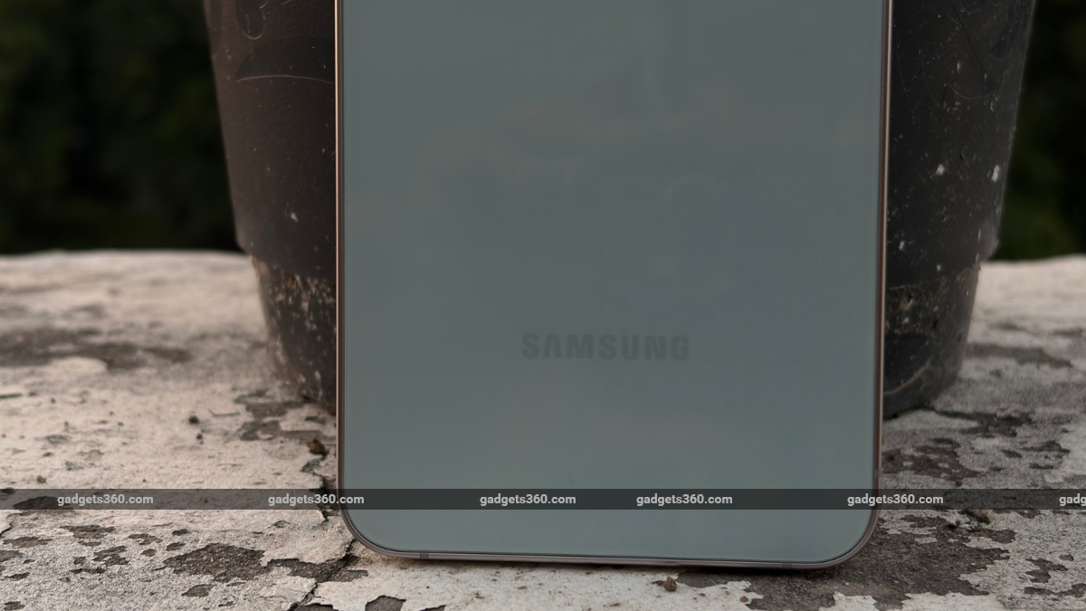 Samsung Galaxy S26 FE Gallery Images