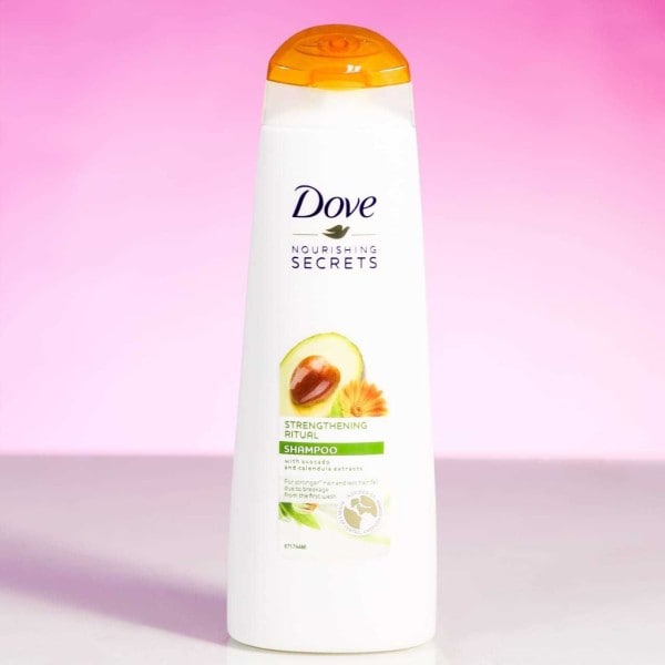 Dove Nourishing Secrets Strengthening Ritual Shampoo (400ML)