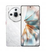 Compare Nubia Z60S Pro vs Motorola Edge 2024