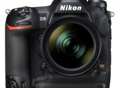 Compare Nikon D5600 24.2MP DSLR Camera vs Nikon D6